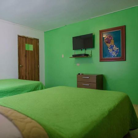 North Star Hostal Guayaquil Exterior foto