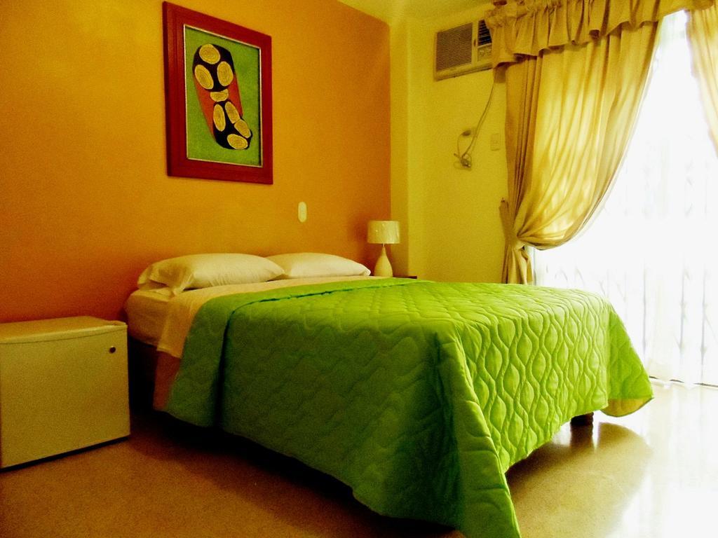 North Star Hostal Guayaquil Habitación foto